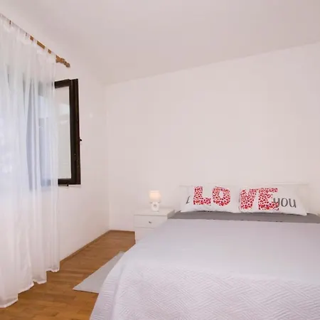 Maris Appartement Banjole Buitenkant foto
